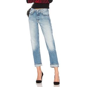 GRLFRND jeans in style “Helena”.